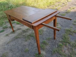 Table ancienne