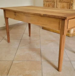 Table ancienne de ferme bois massif noyer