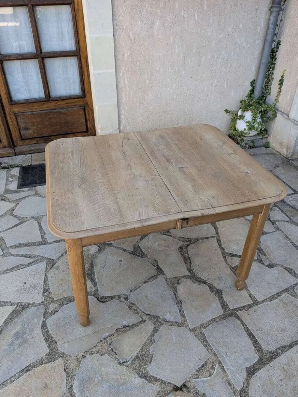 Table ancienne extensible