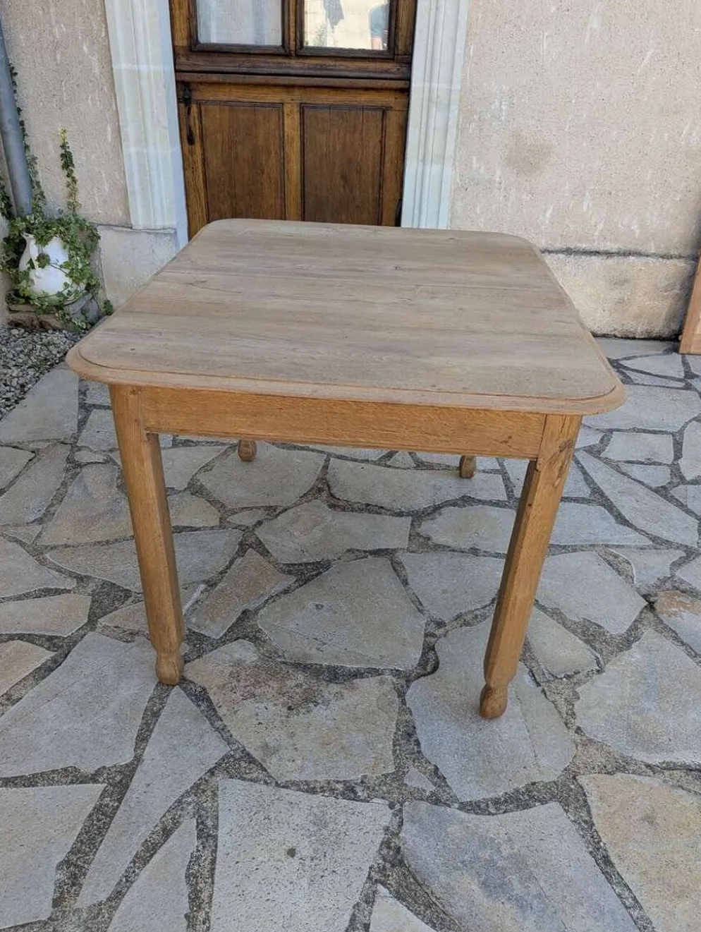 Table ancienne extensible