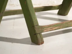 Table ancienne à tréteaux en bois de pin – Europe centrale, vers 1900