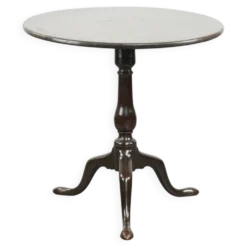 Table antique anglaise à plateau basculant pratique du XVIIIe siècle