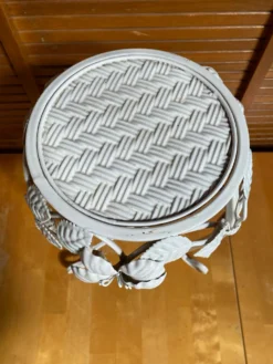 Table Appoint Guéridon Ancien Métal Blanc Décor Fleurs Vintage #E383