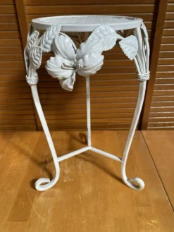Table Appoint Guéridon Ancien Métal Blanc Décor Fleurs Vintage #E383