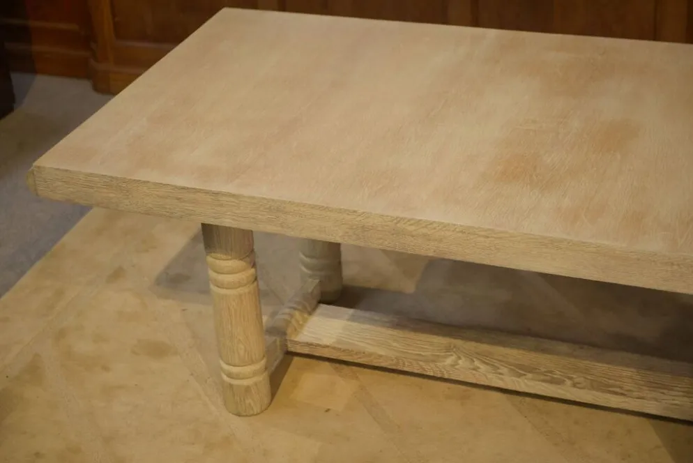 Table art déco en chêne cérusé dans le goût de Jean-Charles Moreux 1940’s