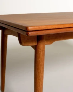 Table “AT-312” par Hans J. Wegner pour Andreas Tuck, années 1950.