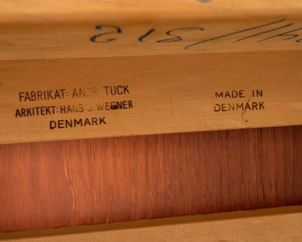 Table “AT-312” par Hans J. Wegner pour Andreas Tuck, années 1950.