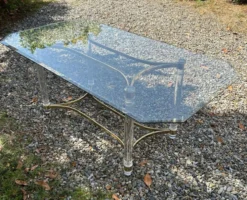 Table attribuée à Maison Roméo