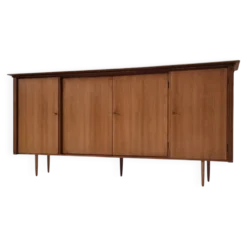 Tableau central du milieu du siècle