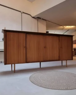 Tableau central du milieu du siècle