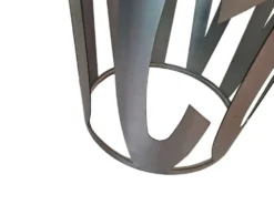Tableau de Design des Années 80 : Force Industrielle et Transparence