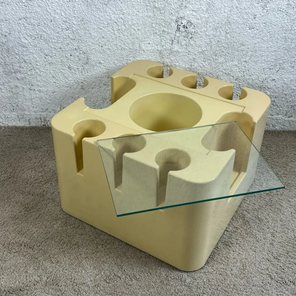 Table Bacco Artemide 60s, Sergio Mazza design - Vintage Plastic Age Mobile Bar Made in Italy