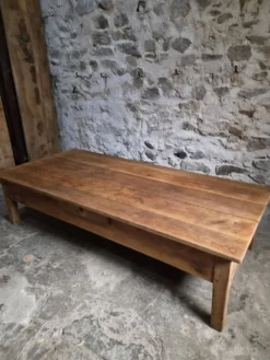 Table basse ancienne en chêne français – Table XXL de ferme du XIXe siècle