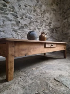 Table basse ancienne en chêne français – Table XXL de ferme du XIXe siècle