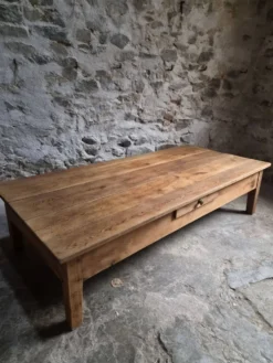 Table basse ancienne en chêne français – Table XXL de ferme du XIXe siècle