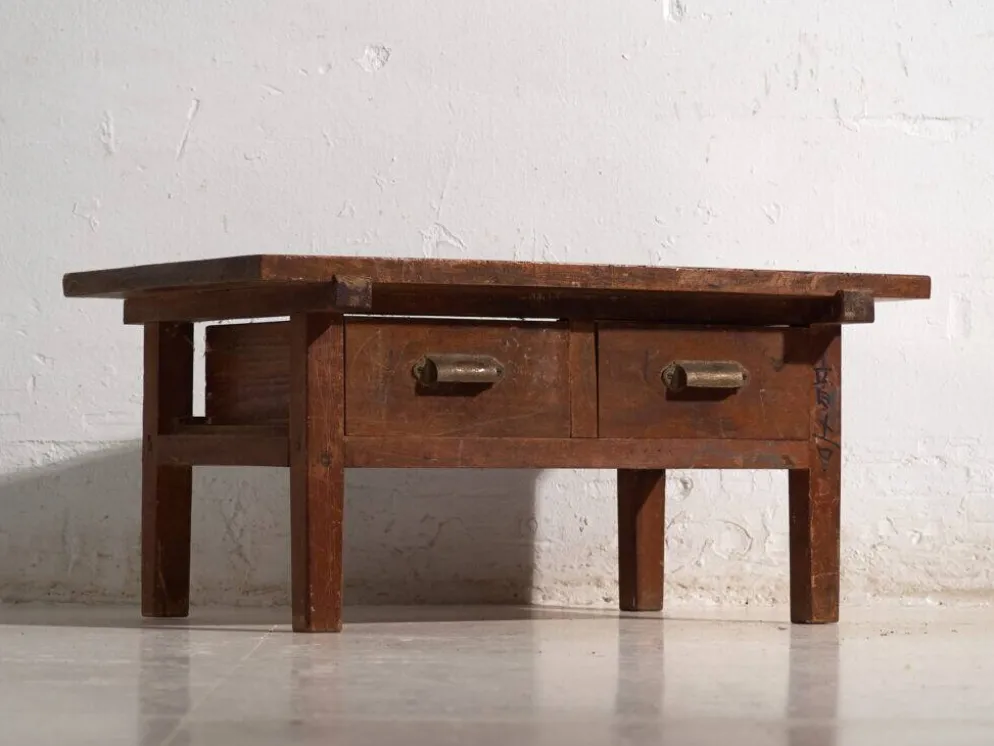Table basse ancienne japonaise en bois – Japon, vers 1930