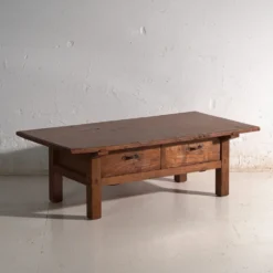 Table basse ancienne japonaise en bois – Japon, vers 1920
