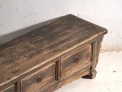 Table basse ancienne à tiroirs en bois de pin – Chine, vers 1900