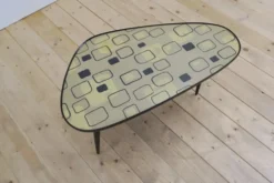 Table basse basse mid-century en formica et bois, Allemagne 1970
