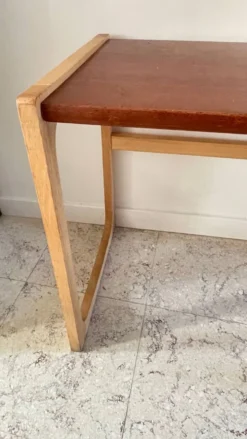 Table basse bois exotique vintage