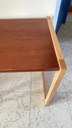 Table basse bois exotique vintage