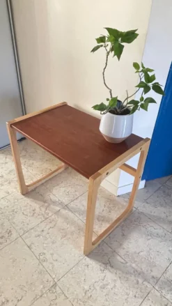Table basse bois exotique vintage