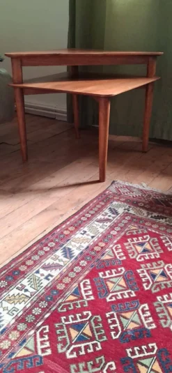 Table basse, bout de canapé scandinave en bois, années 1960-1970