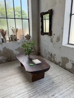 Table basse brutaliste artisanale 1950