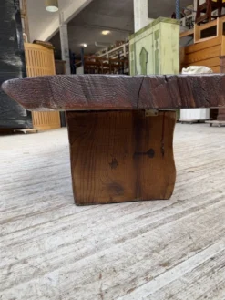 Table basse brutaliste artisanale 1950