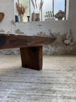 Table basse brutaliste artisanale 1950