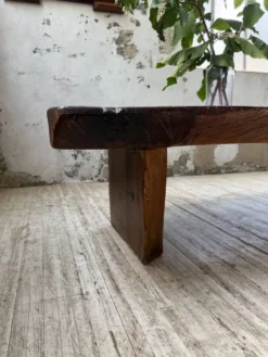 Table basse brutaliste artisanale 1950