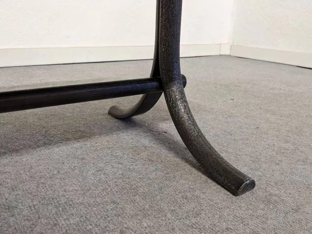 Table basse brutaliste en pierres naturelles et fer forgé, France vers 1960