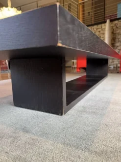 Table basse cassina modèle blox