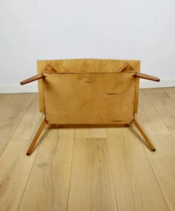 Table basse console en polonais des années 1970, carrée et multifacette.