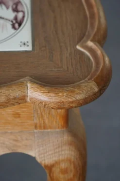 Table basse / console moderne danoise en Oak Oak avec plateau carrelé, Frits Henningsen, années 1950
