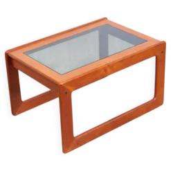 Table basse danoise en teck. Fabricant Komfort Danemark. Années 70