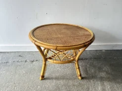 Table basse / d'appoint en bambou et rotin vintage italien des années 1960/70.
