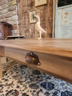 Table basse de ferme