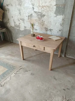 Table basse de ferme