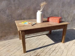 Table basse de ferme