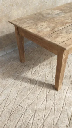 Table basse de ferme