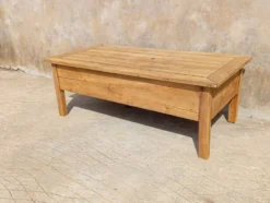 Table basse de ferme