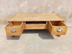 Table basse de ferme