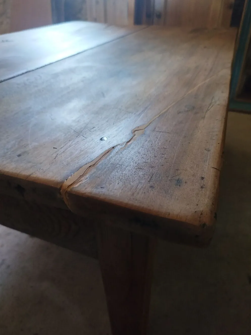 Table basse de ferme ancienne