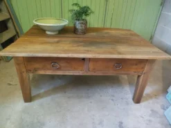 Table basse de ferme ancienne