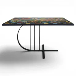 Table basse en acier chrome à décor de signes du zodiaque
