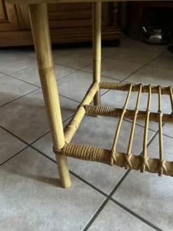 Table basse en bambou et rotin