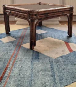 Table basse en bambou et verre fumé, années 1960
