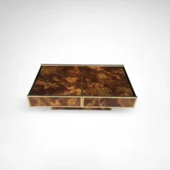 Table basse en bois de bouleau et métal en laiton avec bar intégré par Maison Lancel