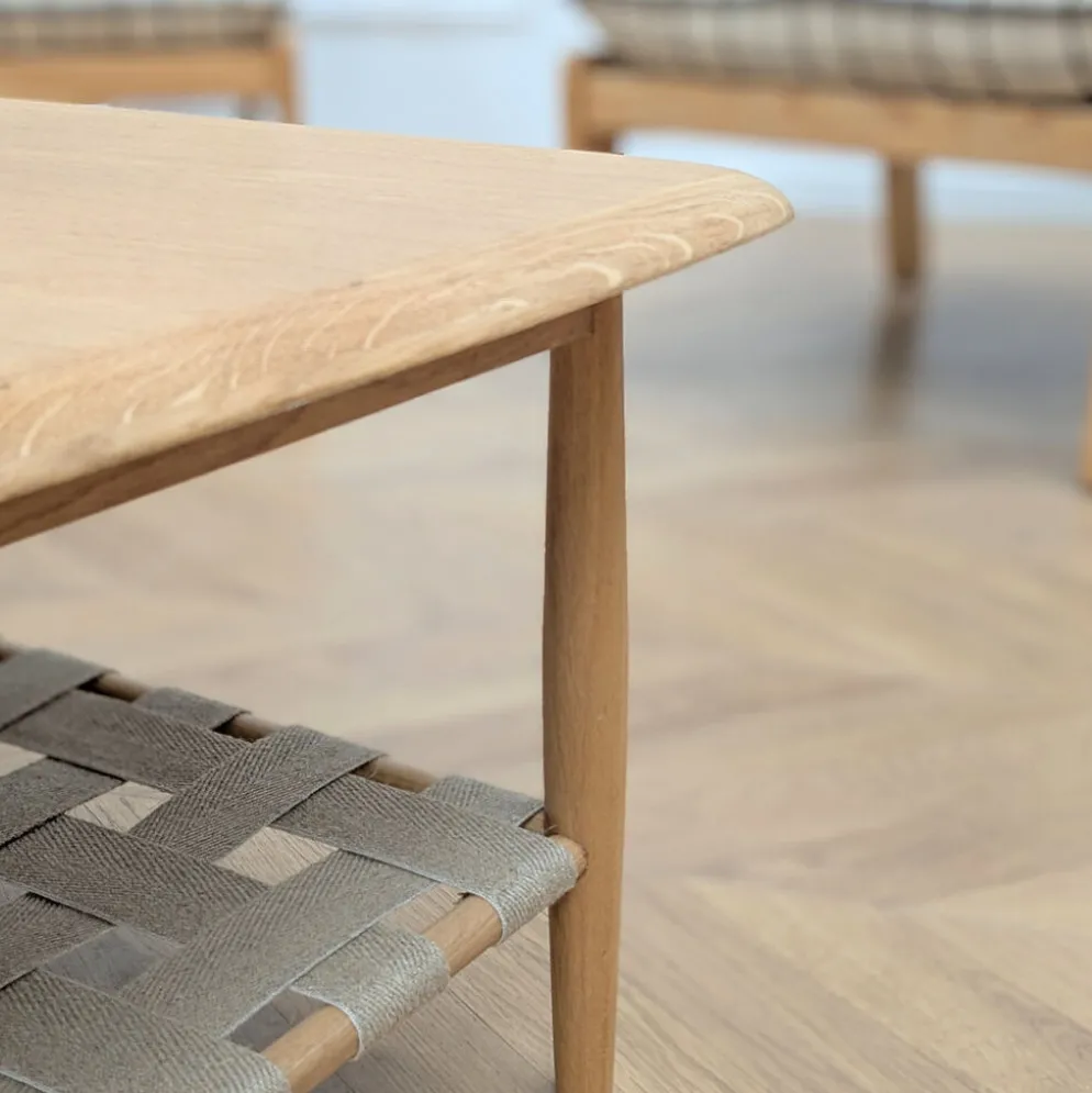 Table basse en chêne